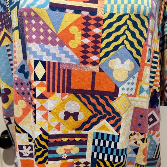 Lularoe Disney Irma Minnie Mouse Shirt Sz M - Picture 2 of 6